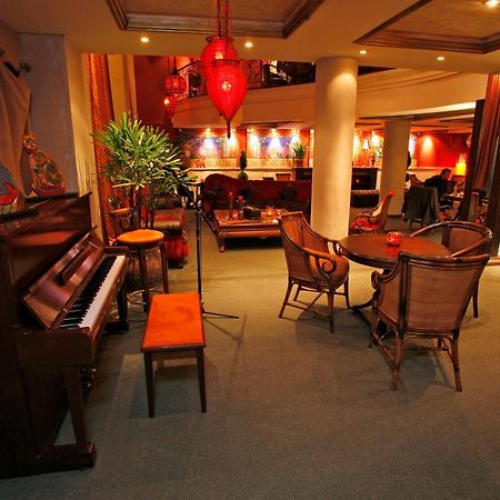 Granados Park Hotel Асунсьон Экстерьер фото