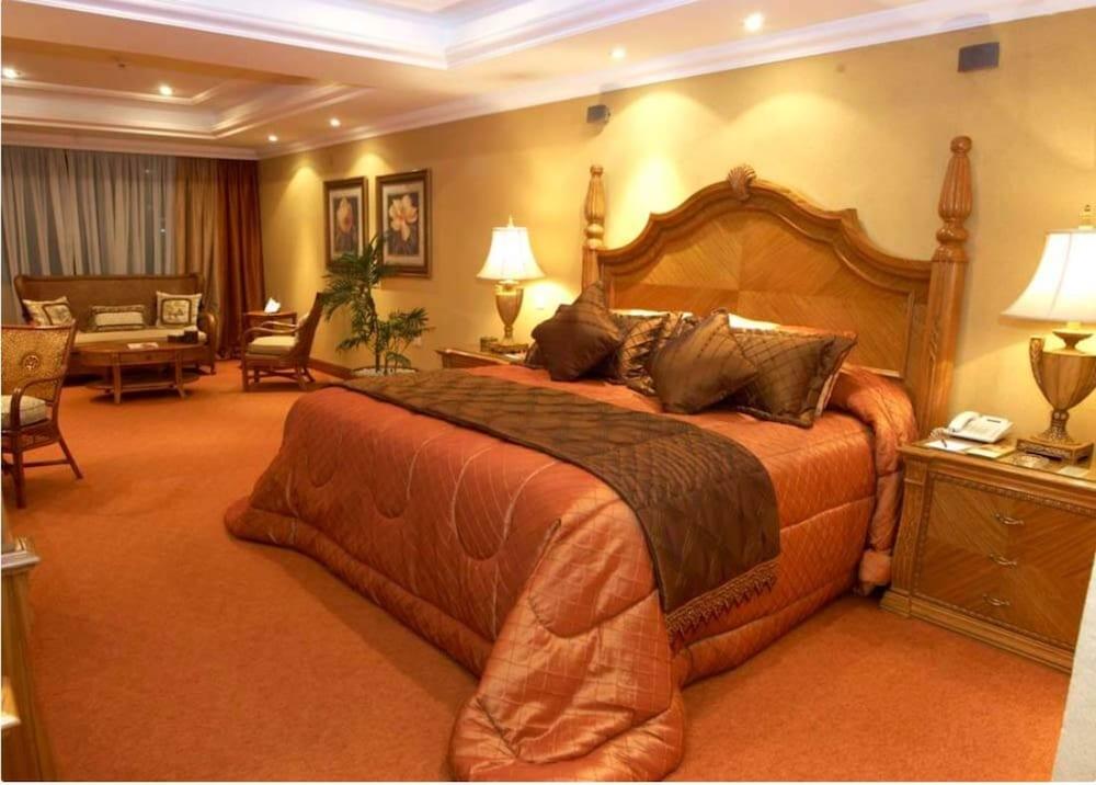 Granados Park Hotel Асунсьон Экстерьер фото