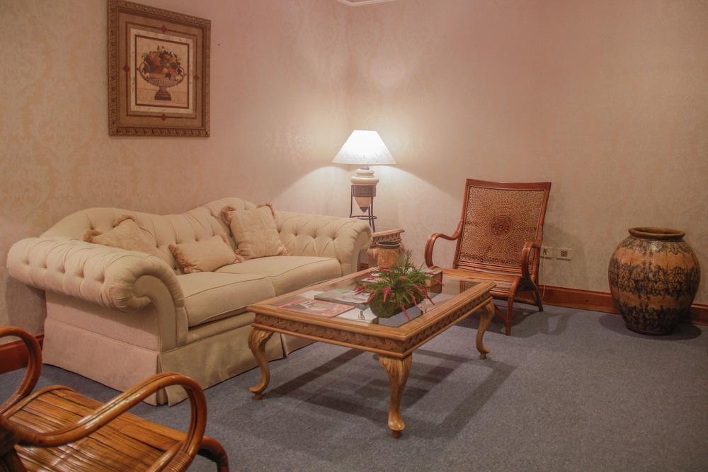 Granados Park Hotel Асунсьон Экстерьер фото
